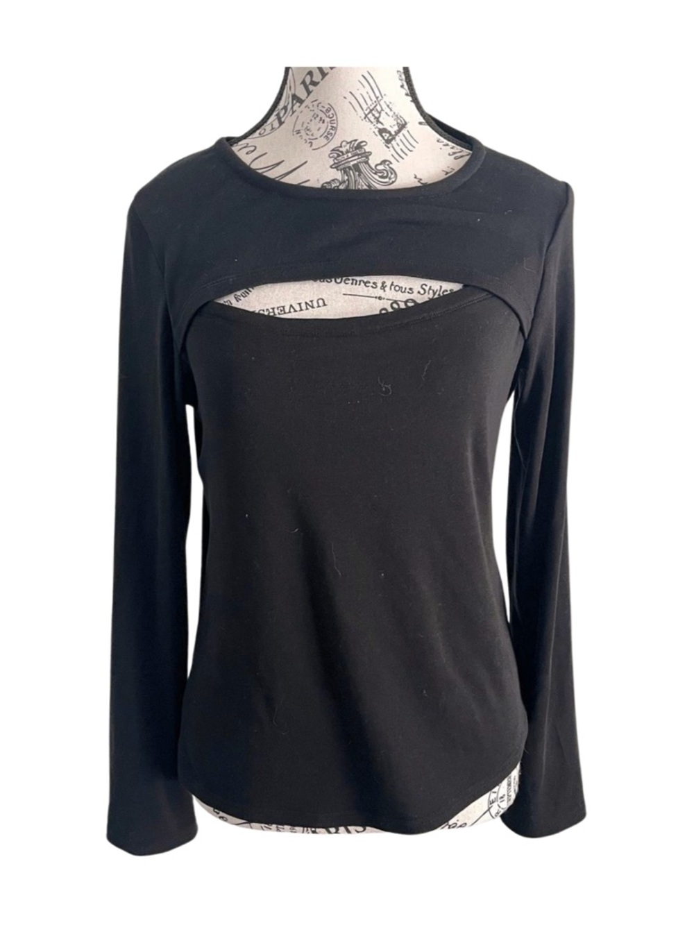 🇨🇦 Y2K Allison Wonderland cut out top black long sleeve minimalist Soft Goth